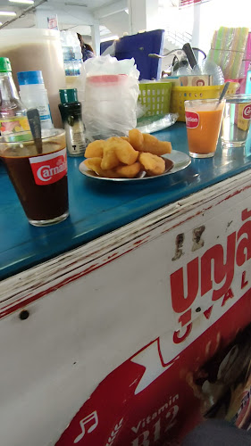 ตลาดสดเทศบาล 3 (ตลาดใหญ่) อุบลราชธานี - การบริการอาหารและที่พัก