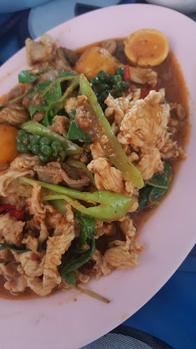 เจ้ก้อย ไก่หุบบอนแหลมฉบัง - อำเภอศรีราชา