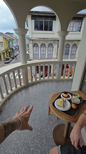 Opinii despre MONDO Espresso & Tea Bar în อำเภอเมืองภูเก็ต - การบริการอาหารและที่พัก
