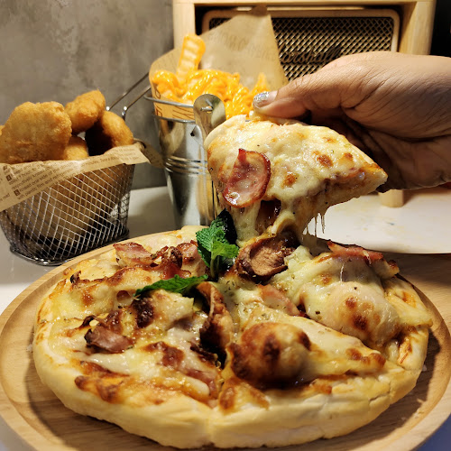 XM9M+RRX ตำบล ลาดสวาย อำเภอลำลูกกา ปทุมธานี 12150