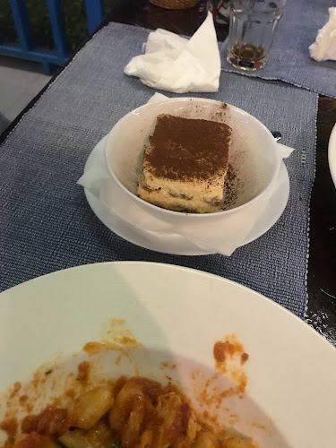 Opinii despre M&M's Pizzeria & Spaghetteria în อำเภอเมืองภูเก็ต - การบริการอาหารและที่พัก