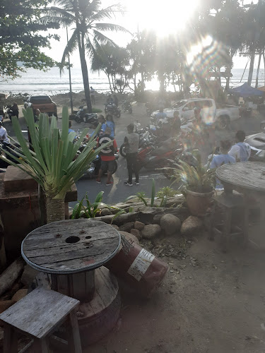 Comentarii opinii despre นับตังค์ ชา กาแฟ