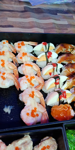 ร้านข้าวมันไก่ไหหลำพัทยาใต้ - การบริการอาหารและที่พัก