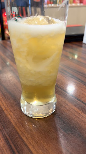 661/663 ศูนย์การค้าเจพีไรวา ถนน ท่าแฉลบ อ.เมือง จันทบุรี 22000