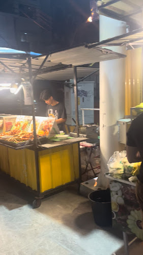 ข้าวมันไก่สุโขทัย ข้าง 7-11 ปากซอยพระตำหนัก 3 - อำเภอบางละมุง