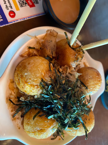 What the Fish (Izakaya & Bar) - การบริการอาหารและที่พัก