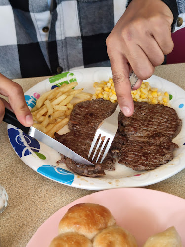 Comentarii opinii despre VFW สเต็กเฮ้าส์