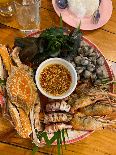 Nongploy Soi 3 - การบริการอาหารและที่พัก