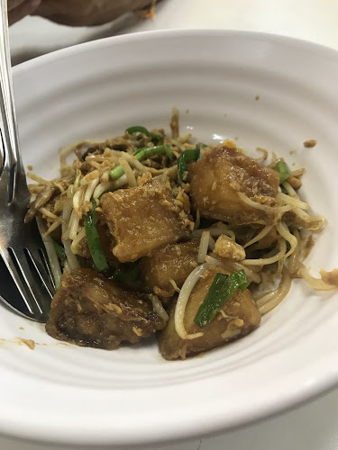 คุณจี๊ดยอดผัก - การบริการอาหารและที่พัก