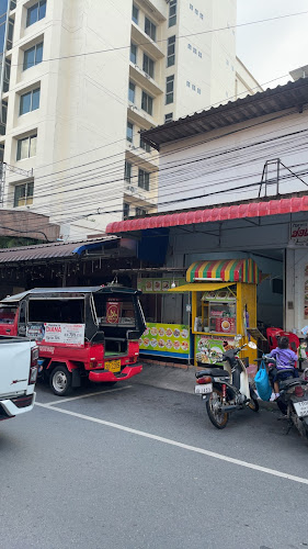 Khaled Restaurant, Halal Food