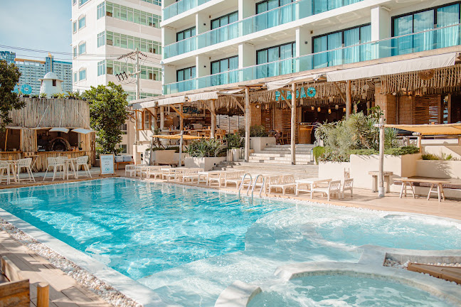 Pladao Cafe - การบริการอาหารและที่พัก