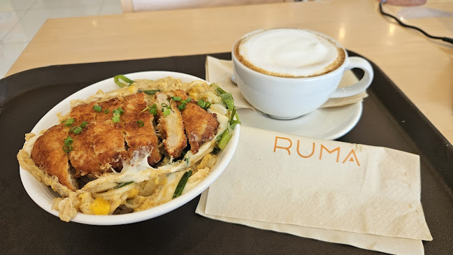 Ruma Cafe & Co-Working Space - การบริการอาหารและที่พัก
