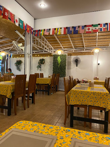 Comentarii opinii despre Paradise. The Expression Bar