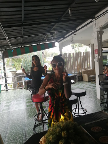 Comentarii opinii despre Friends Bar @Rawai