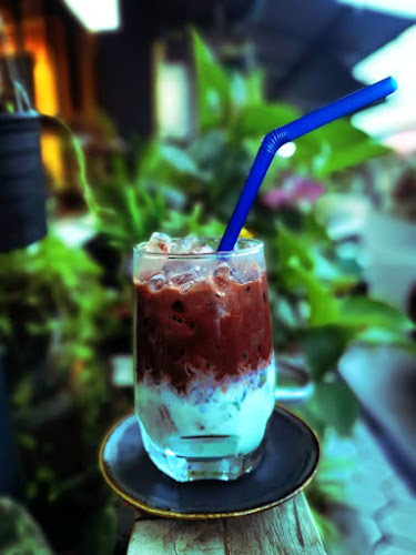 Opinii despre Cafe'ine Coffee Cafe' în อำเภอเมืองจันทบุรี - การบริการอาหารและที่พัก