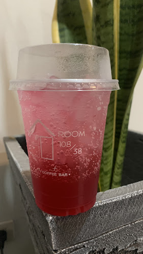 Opinii despre Room108/38 Coffee bar în เมือง - การบริการอาหารและที่พัก