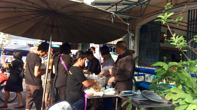 ร้านอาหารเจ๊จิตร