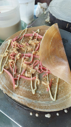 เครปนุ๊กเกอร์ เจ้าเก่าหน้าห้างแฟมมิลี่