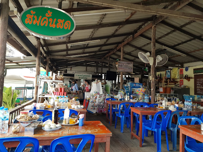 Comentarii opinii despre ร้านราดหน้ายอดผักสายไหมคลอง2ธัญบุรี
