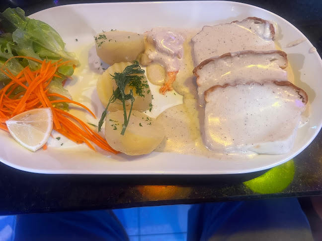 Cafe Privaten - การบริการอาหารและที่พัก