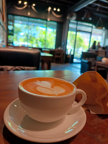 ซ. ราชการดำเนิน ตำบล ในเมือง อำเภอเมืองร้อยเอ็ด ร้อยเอ็ด 45000