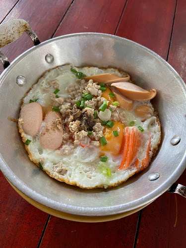 ติ่มซำขี้อ้อน - การบริการอาหารและที่พัก