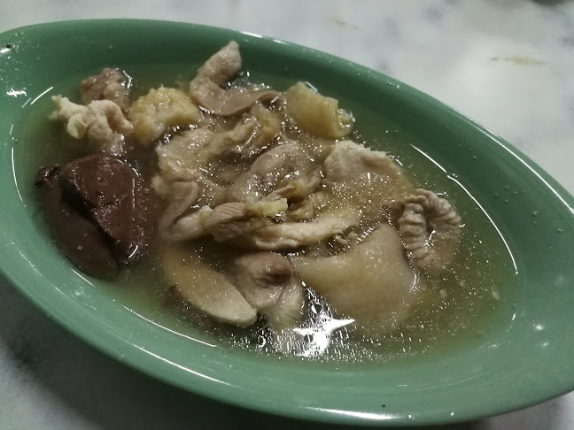 Comentarii opinii despre Nai Tong Thai Chicken Noodle Shop