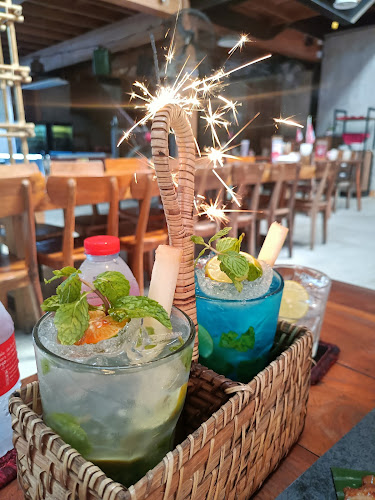 Naughty Nuri's Phuket - อำเภอกะทู้