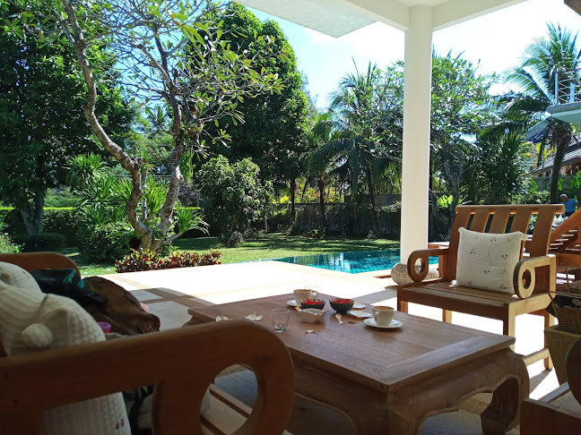 Kiki's Coffee Garden