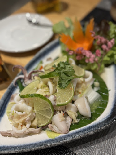 41 หมู่ที่ 3 ซอย หาดสุรินทร์ 4 ตำบลเชิงทะเล อำเภอถลาง ภูเก็ต 83110