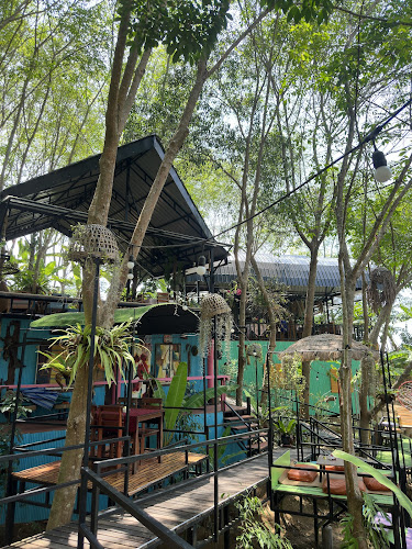 ซอย ปลักเจ 3 ตำบล กะรน อำเภอเมืองภูเก็ต ภูเก็ต 83100