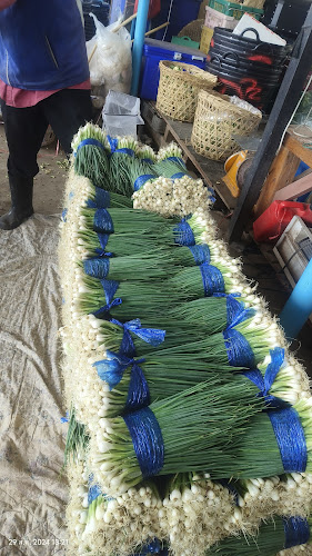 Opinii despre อุ๊&อาร์ ผักสด ตลาดลานโพธิ์ผักสด în อำเภอเมืองนครราชสีมา - การบริการอาหารและที่พัก