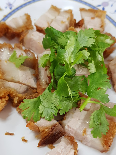 Comentarii opinii despre ขาหมูเมืองทอง