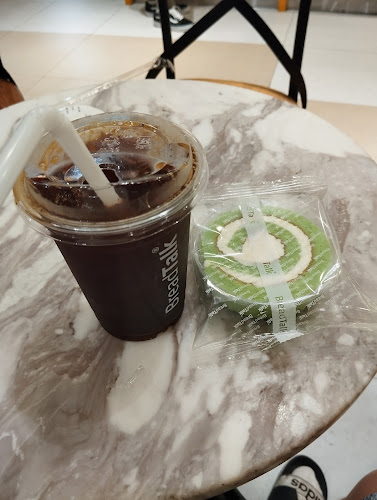 Bread Talk - การบริการอาหารและที่พัก