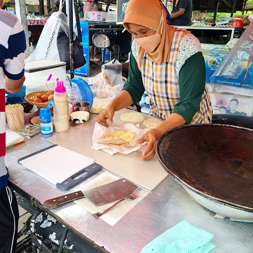 W98V+5HM ตำบล รัษฎา อำเภอเมืองภูเก็ต ภูเก็ต 83000