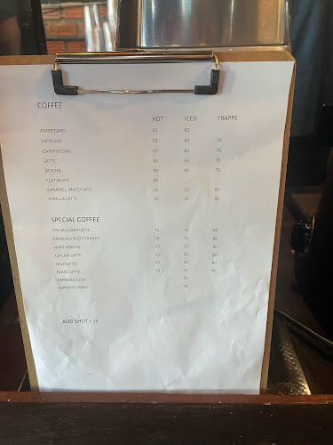 Midori Coffee Roastery - การบริการอาหารและที่พัก