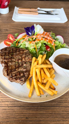 Rilak Cafe ลิลัค คาเฟ่