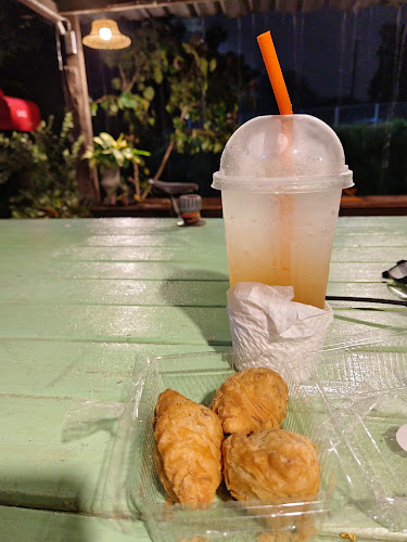 กรมชลคาแฟ่ - การบริการอาหารและที่พัก