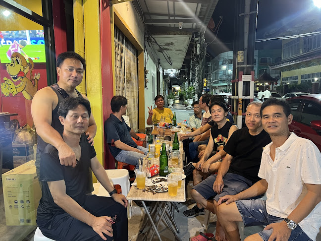 Weed View Hatyai - การบริการอาหารและที่พัก