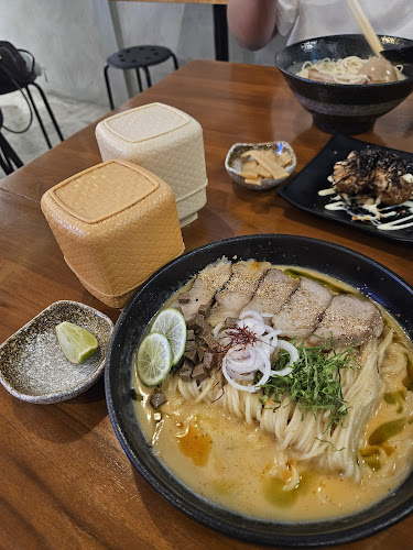 Opinii despre อิ-ซัง คราฟท์ ราเมน în อำเภอเมืองขอนแก่น - การบริการอาหารและที่พัก