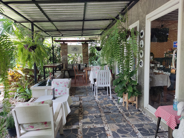 Rilak Cafe ลิลัค คาเฟ่ - Mueang