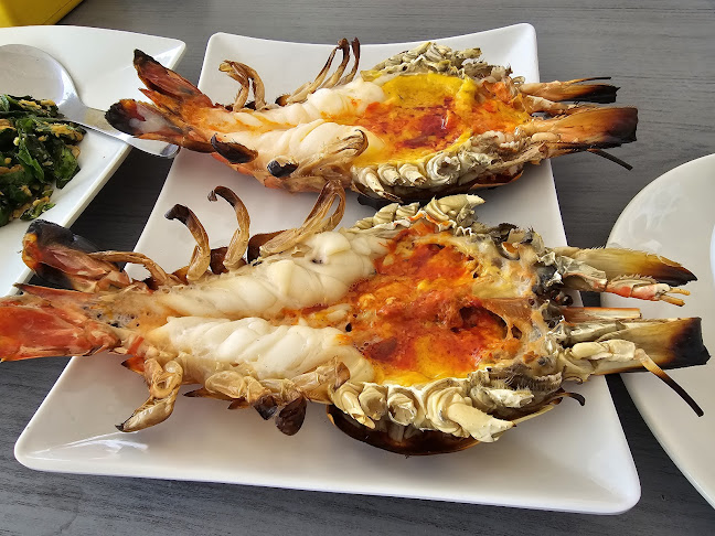 จางวางอิ่ม - การบริการอาหารและที่พัก