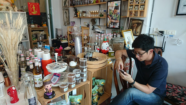 เล่ากาแฟ Specialty Coffee and Creative Cafe - อำเภอเมืองสงขลา