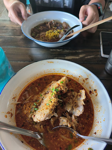 ก๋วยเตี๋ยวภูไท