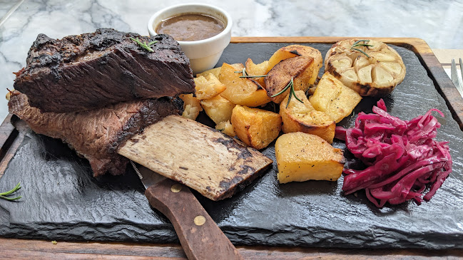 Wine Connection - การบริการอาหารและที่พัก