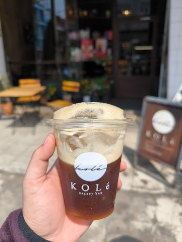 Opinii despre โคเล เบเกอรี่ บาร์ - KOLé Bakery Bar în เมือง - การบริการอาหารและที่พัก