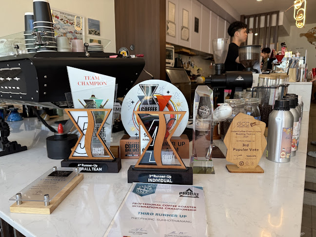 Opinii despre Albatross Coffee Roasters în อำเภอบางละมุง - การบริการอาหารและที่พัก