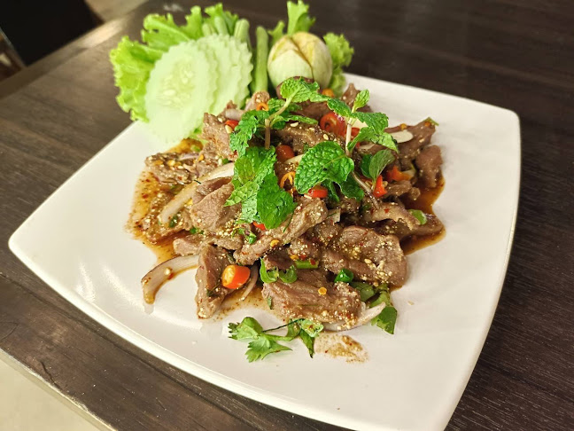 Opinii despre ร้านเนื้อหอม​ ริมมูล​ อุบลราชธานี​ (Nuehom​ Restuarant)​ în เมือง - การบริการอาหารและที่พัก