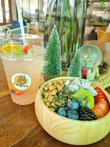 Comentarii opinii despre Unique Cafe'