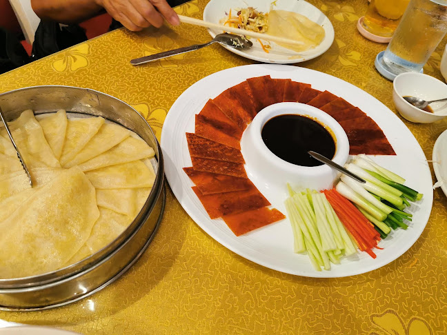 ครัวสยาม ภัตตาคาร & โต๊ะจีน - Muang